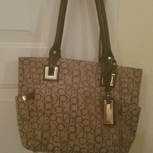 Women's purse